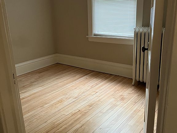 5th image of 75 Wheeler St S #1