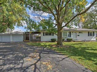 3070 Danny Dr, Decatur, IL 62521