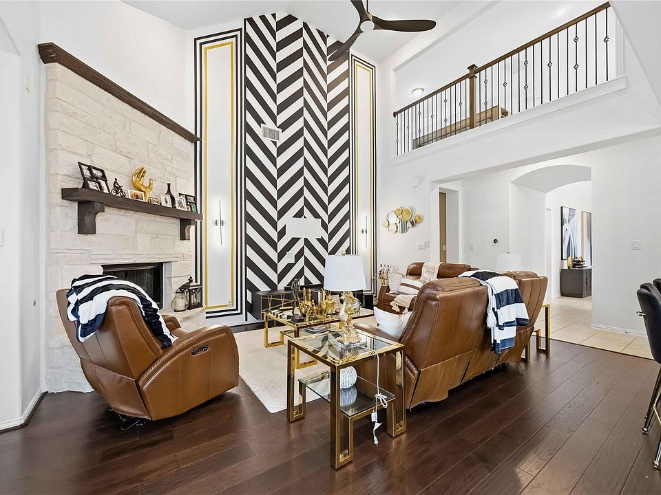 1st image of 29011 Pinnacle Ridge Dr