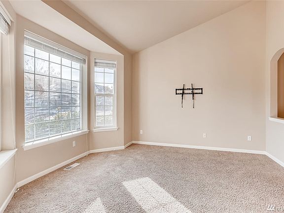 3rd image of 12514 SE 278th Pl