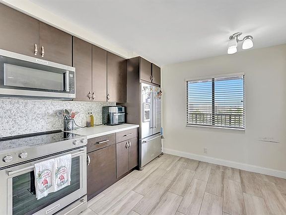 4th image of 2200 S Cypress Bend Drive #905