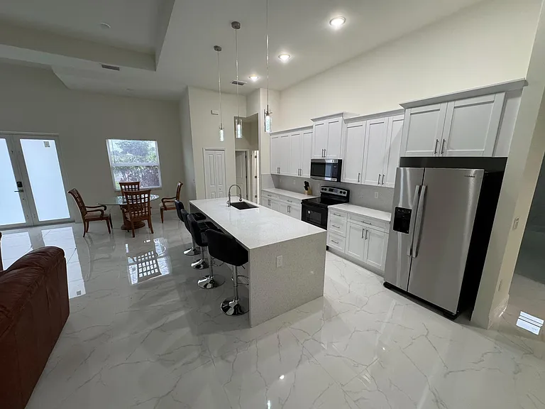 Kitchen & Dining Room