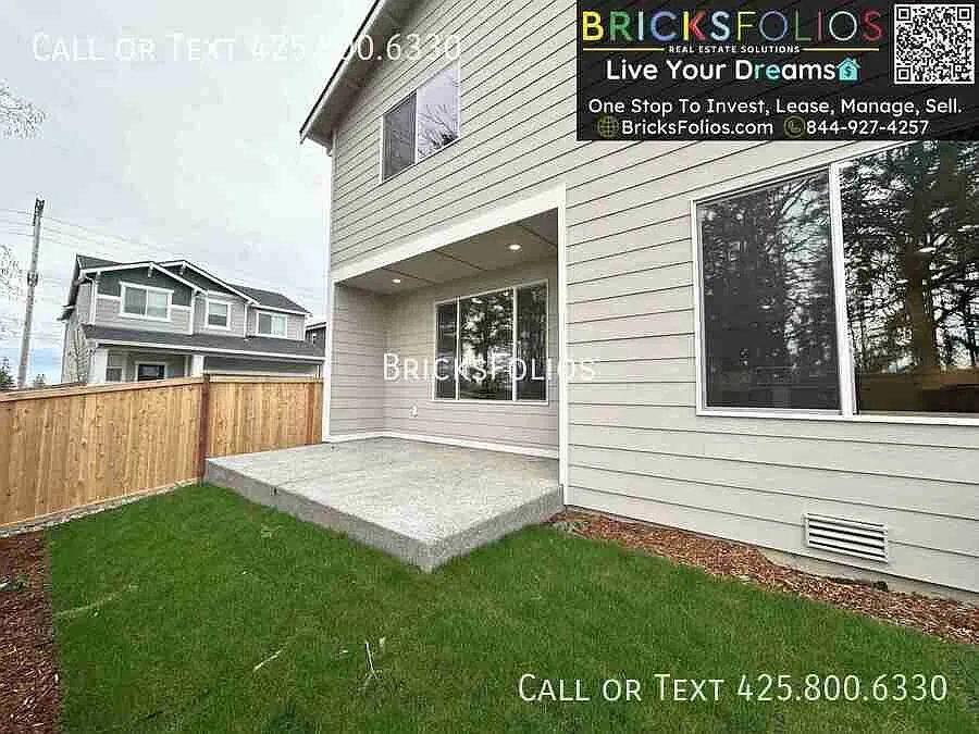 Modern 3-Bed Marysville Home with Bonus Room, Corner Lot & Private Backyard! — Photo 4