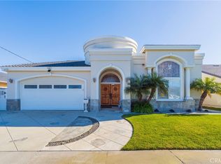 17762 Prescott Ln, Huntington Beach, CA 92647