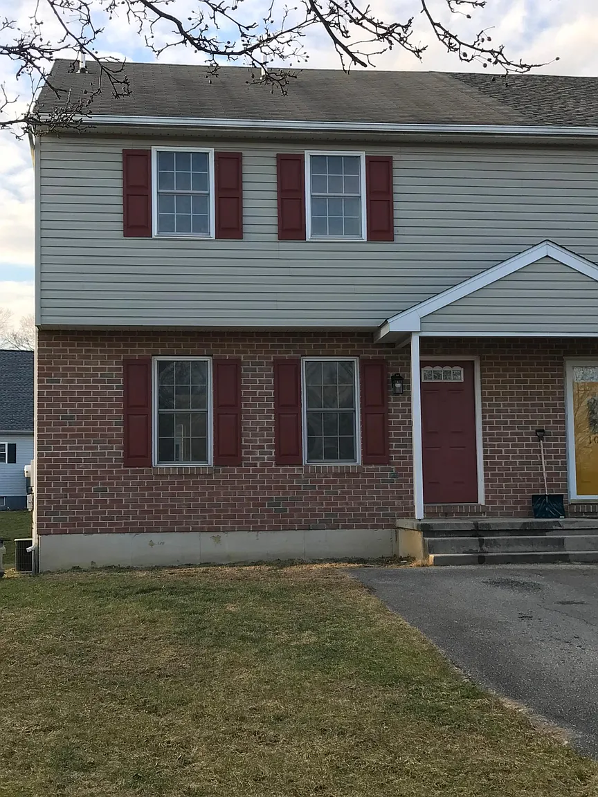 103 Shire Ln photo 1