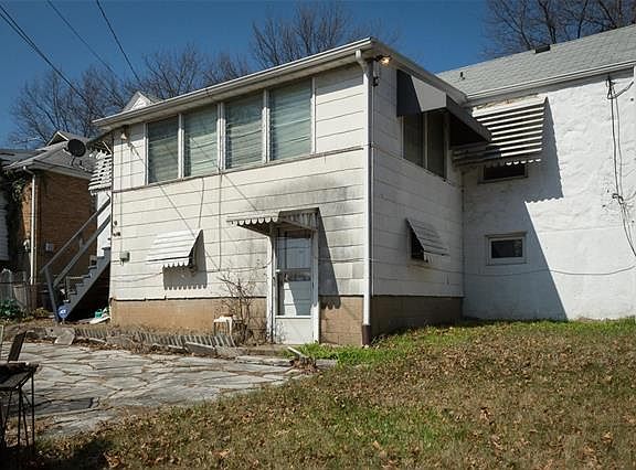 4th image of 3018 Capehart Dr