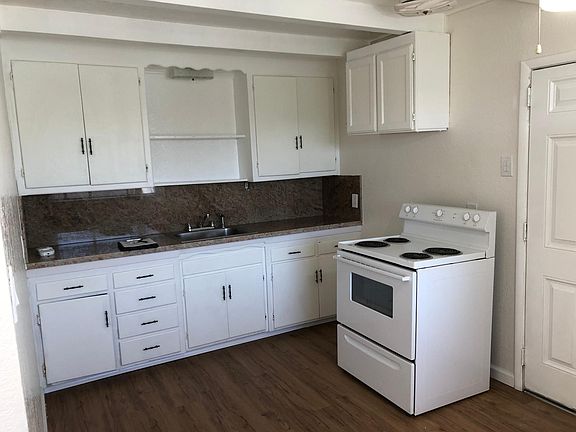 4th image of 6275 Zulmida Ave