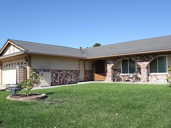 4th image of 2098 Mandrill Ave