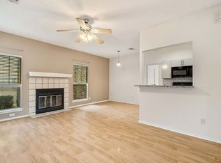 2520 Quarry Rd APT 102, Austin, TX 78703