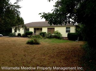 1160 E Jefferson St APT B, Stayton, OR 97383