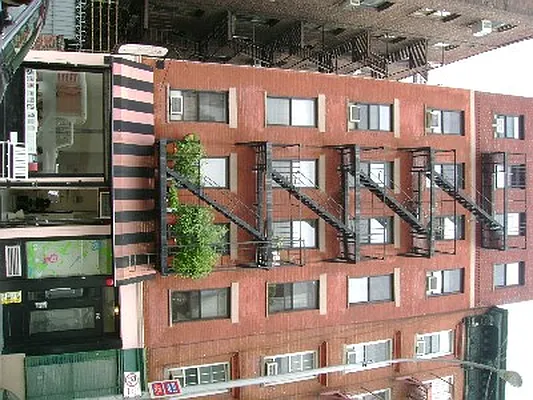 Rented by Bond New York | media 26