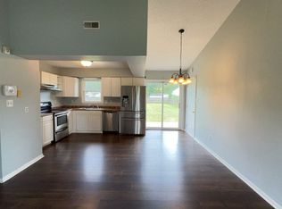 1011 Blue Leaf Pl, Jacksonville, NC 28546