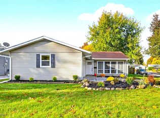 275 Rowan Dr, Berea, OH 44017