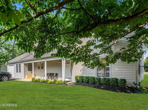 1 Deer Lane, Jackson, NJ 08527