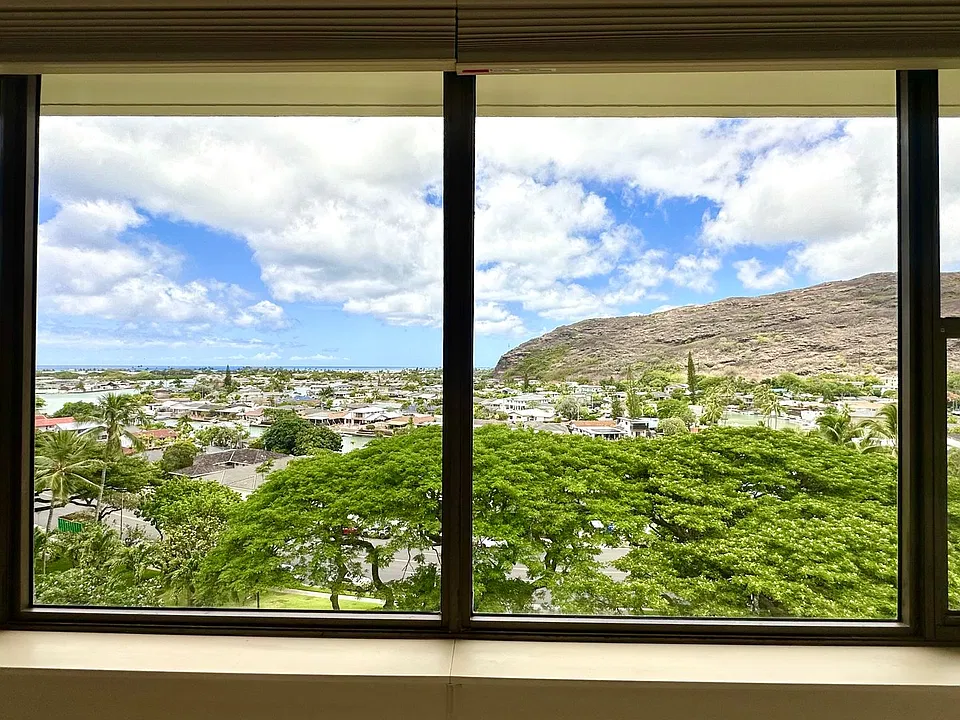 6710 Hawaii Kai Dr #702