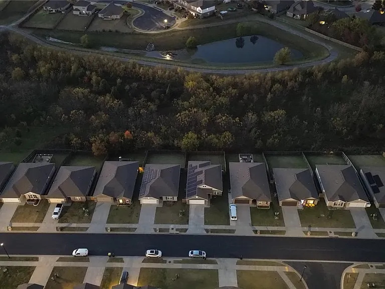 530 Woodcreek Loop — Photo 15