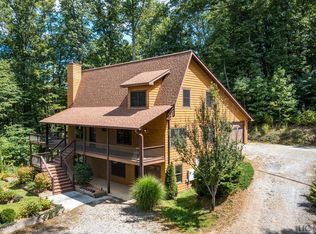 594 Comanche Rd, Cullowhee, NC 28723