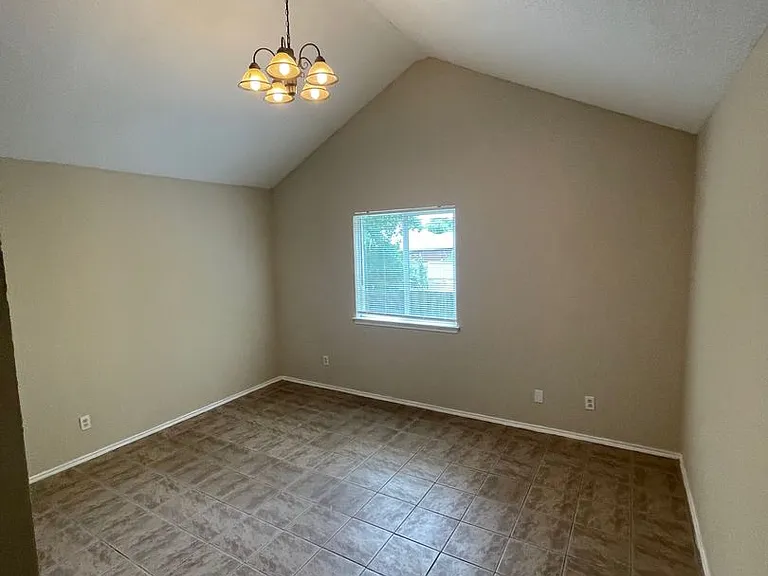 5516 Stone Meadow Ln — Photo 7