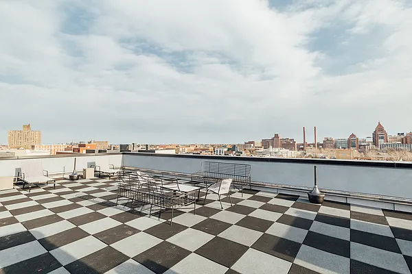 Rented by Nooklyn NYC LLC | media 69