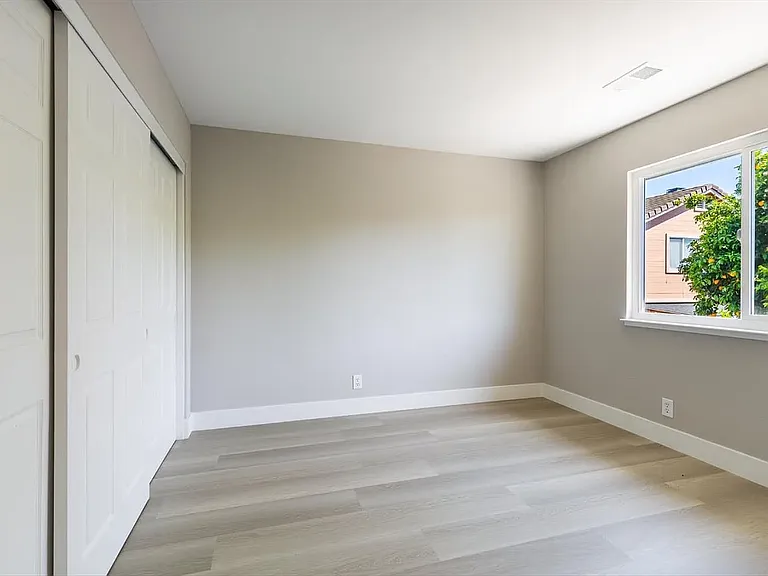 3292 Moreno Ave — Photo 25