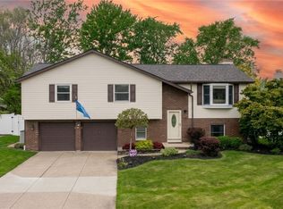 1145 Sheree Dr, Grand Island, NY 14072