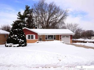 2722 S 48th St, Omaha, NE 68106