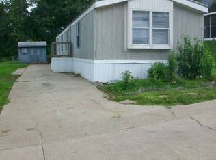 21301 E 4th St S, Independence, MO 64056