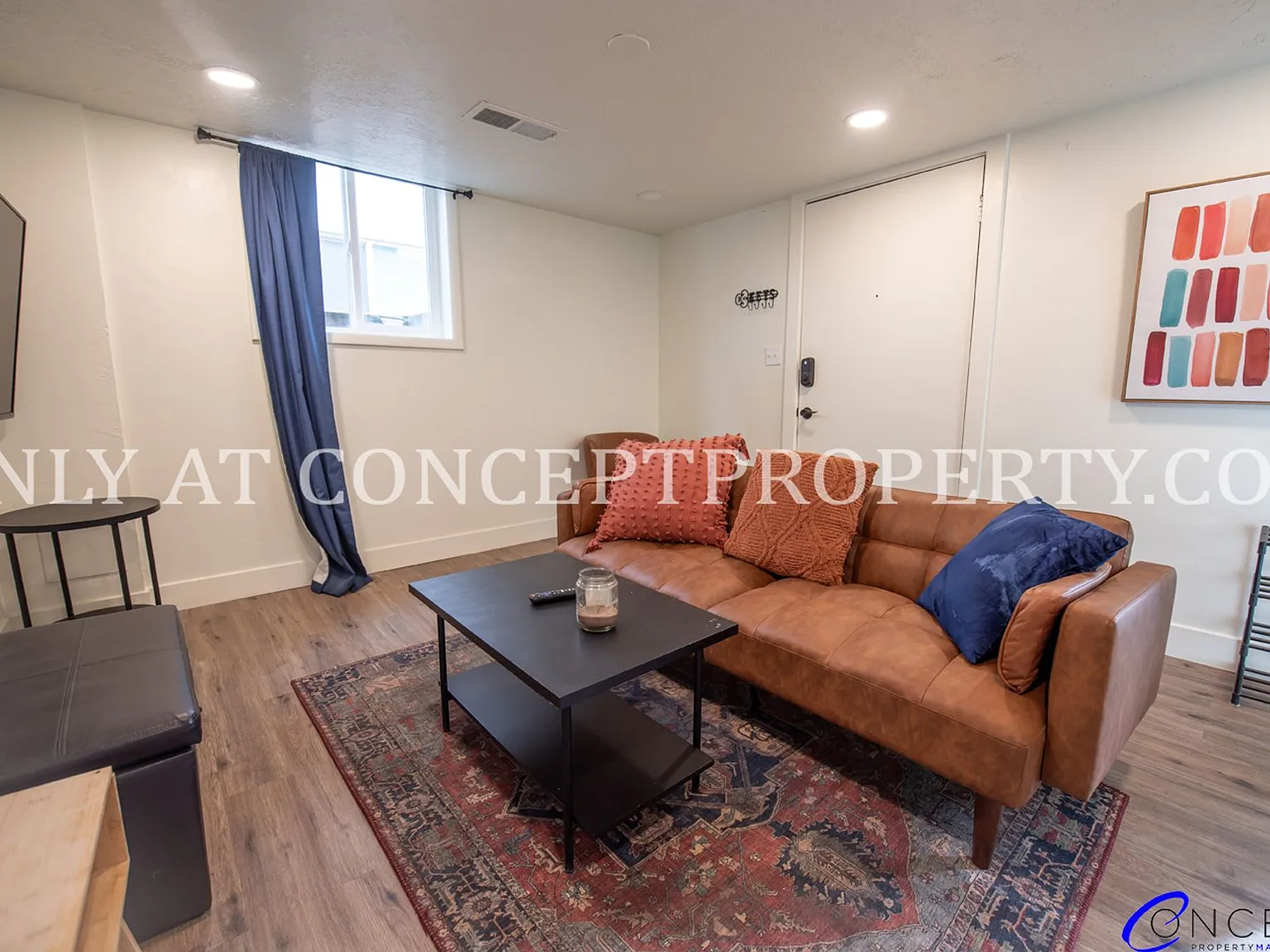 Whitlock — Photo 3