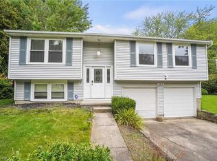 4252 Hile Rd, Stow, OH 44224