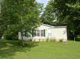 468 Garriott Rd, Bedford, KY 40006