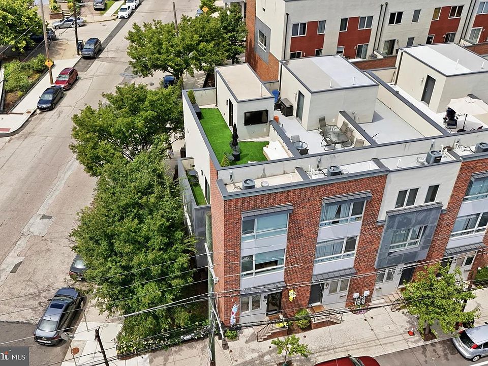 1st image of 900 N 5th St