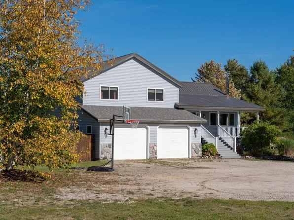 2835 Kitchen Rd, Cheboygan, MI 49721
