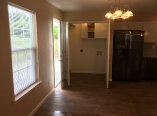 816 N Oakridge Dr, Weatherford, TX 76087