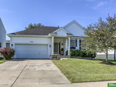 19009 B St, Omaha, NE, 68130