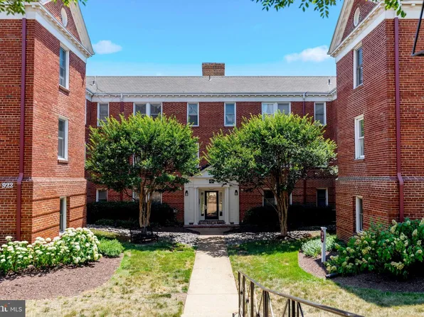 922 S Washington St APT 311, Alexandria, VA 22314