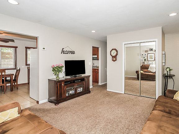 3rd image of 7539 Northway Dr