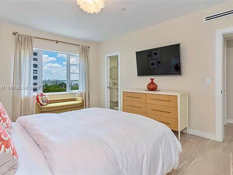 16 Island Ave #7C — Photo 34