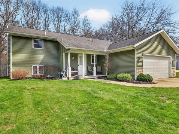 15001 Jimmy Dr, Vicksburg, MI 49097