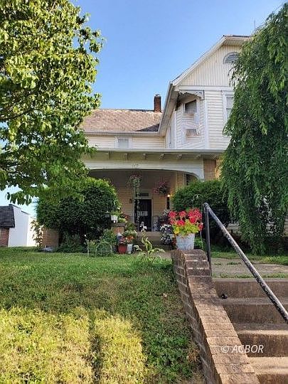 229 W Main St, Logan, OH 43138 | Zillow