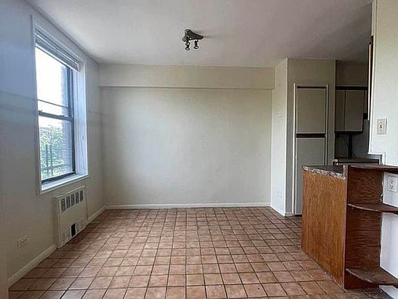 2nd image of 2922 Nostrand Ave APT 2
