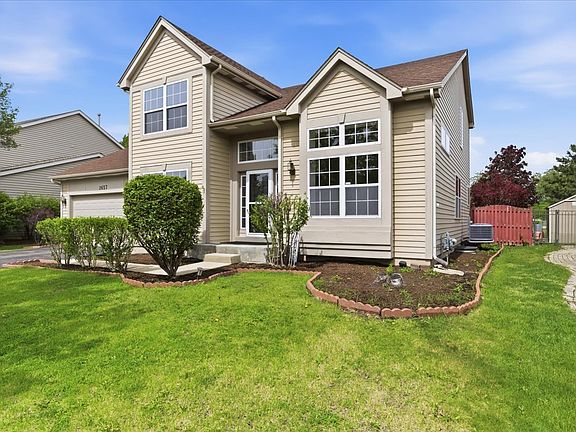 2nd image of 2657 Wydown Ln
