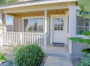 27540 Acorn Dr, Corona, CA 92883