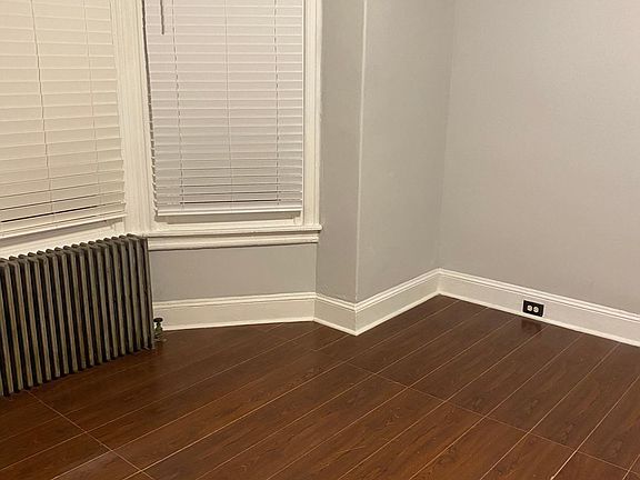 Front bedroom