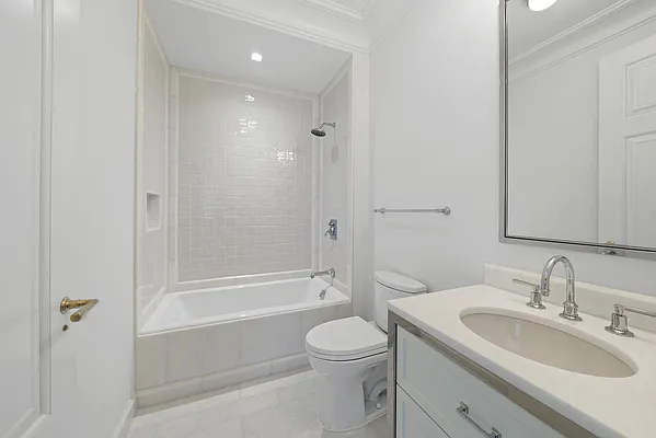 Rented by Compass | media 20