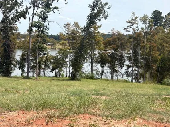 9 Mo Po Ln, Florien, LA 71429