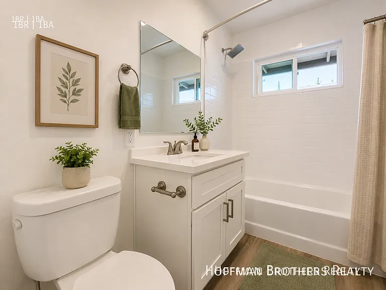 3740 Westwood Blvd #7 — Photo 5