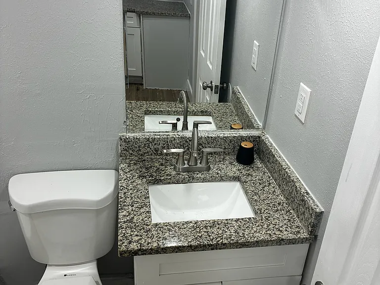 2146 Inwood Ter — Photo 21