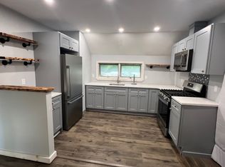 3 Reid Ave #1, Babylon, NY 11702