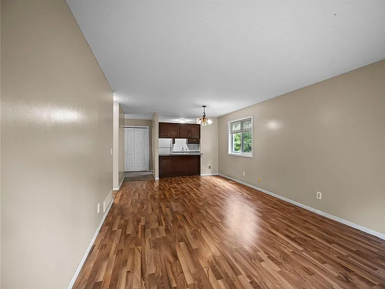 5535 Lindsay St — Photo 6