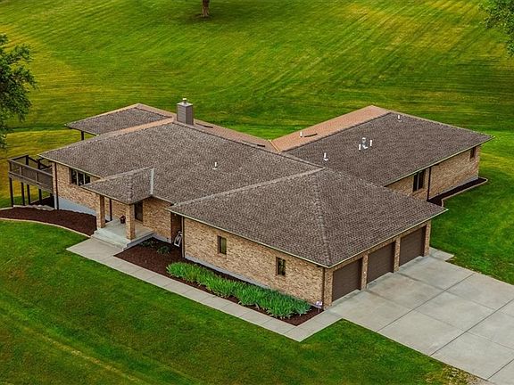 5th image of 5350 NE 96th St